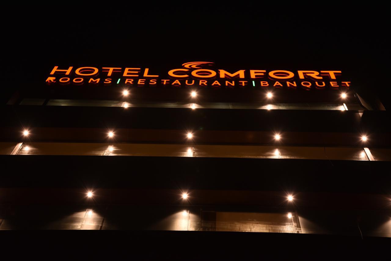 Hotel Comfort Bharuch Bagian luar foto